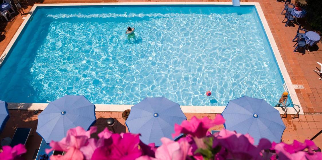Hotel Leuco' Martinsicuro Esterno foto